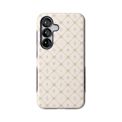 Petit Petals | Dainty Lattice Case